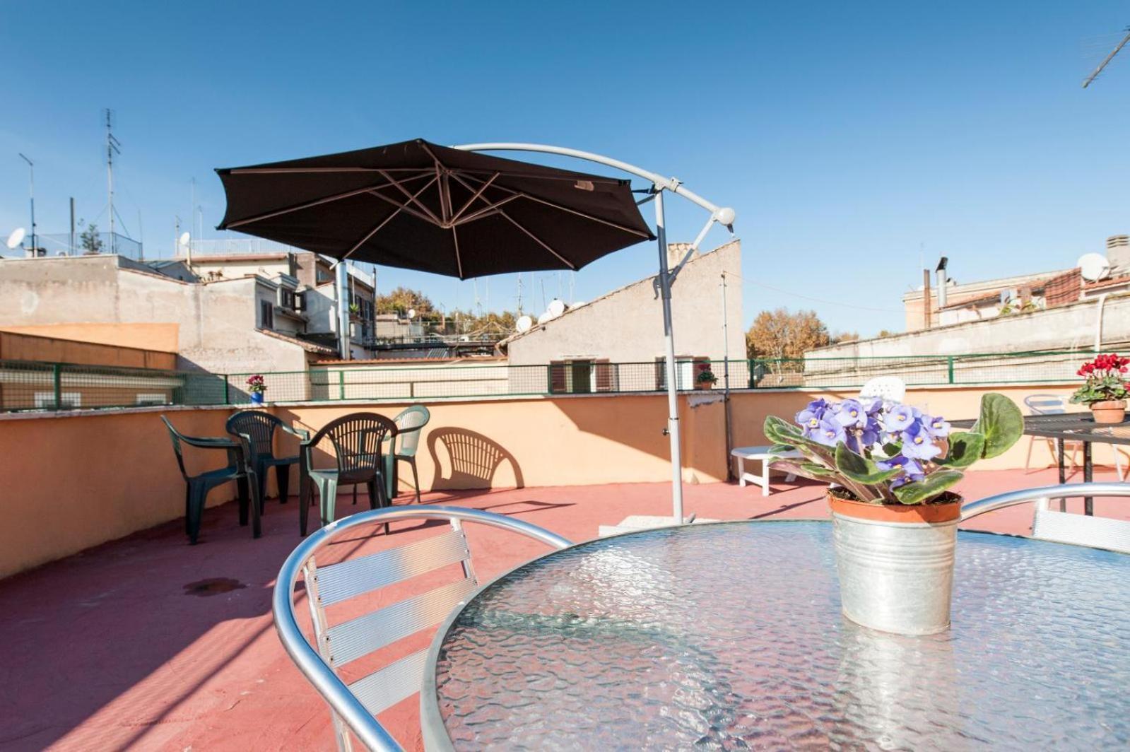 Flatinrome Trastevere Complex ภายนอก รูปภาพ